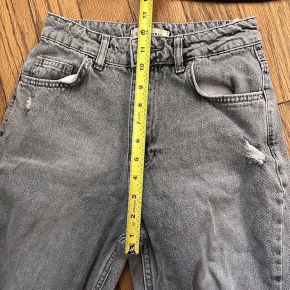 Dilvin Jeans Women’s Size 8 Straight Leg High Rise Distressed Grey Mom - Picture 8 of 8